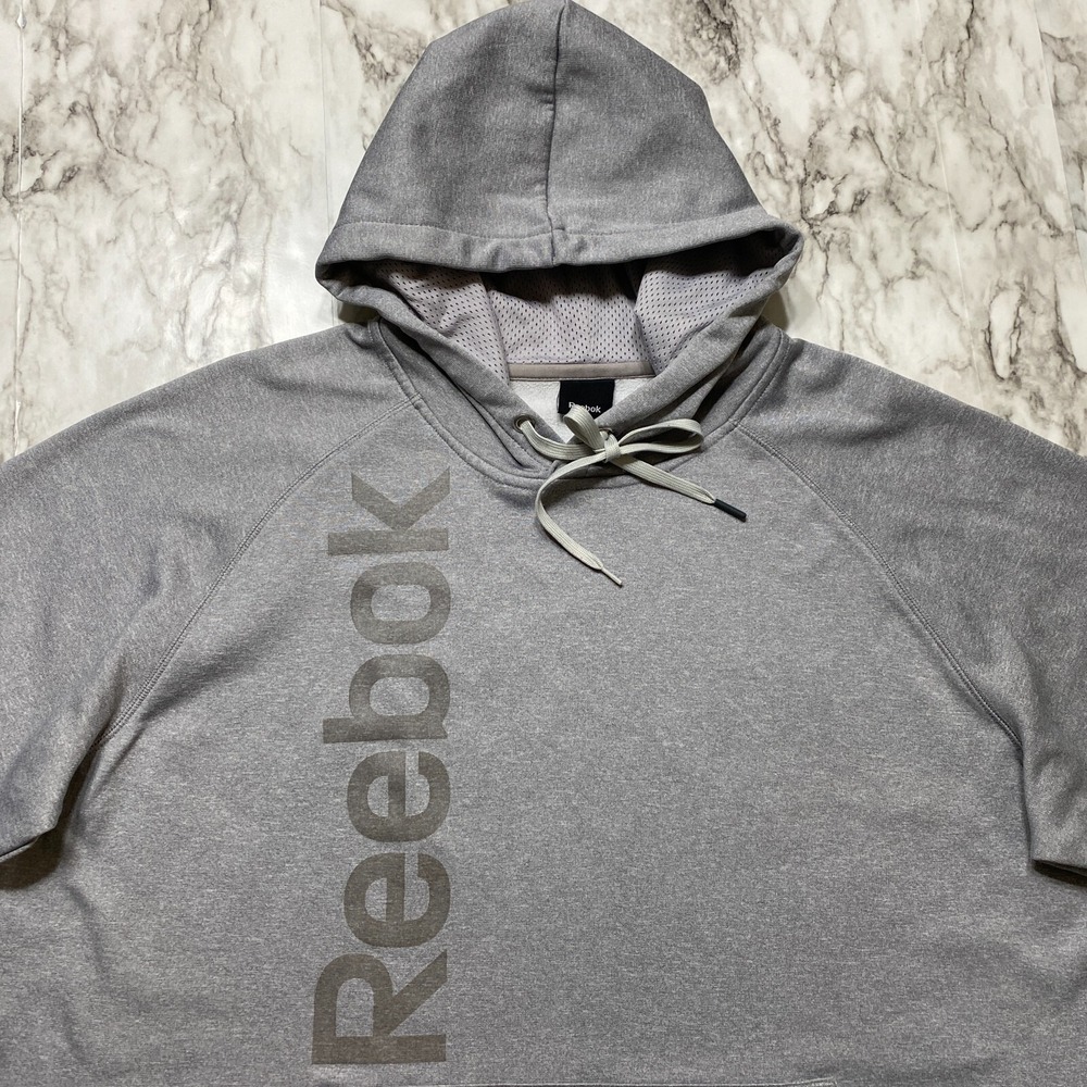 Reebok Mens Sweatshirt Size XL‎ Gray Pullover Fleece Hoodie Kangaroo Long Sleeve - Picture 2 of 9